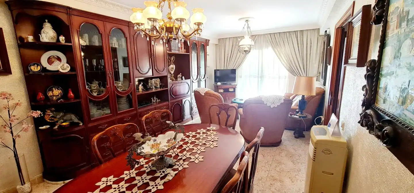 Comedor de Piso en venta en Almería