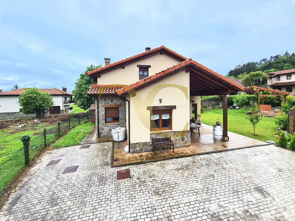 Chalet con jardín en venta en La Pesa de Pria, imagen 4
