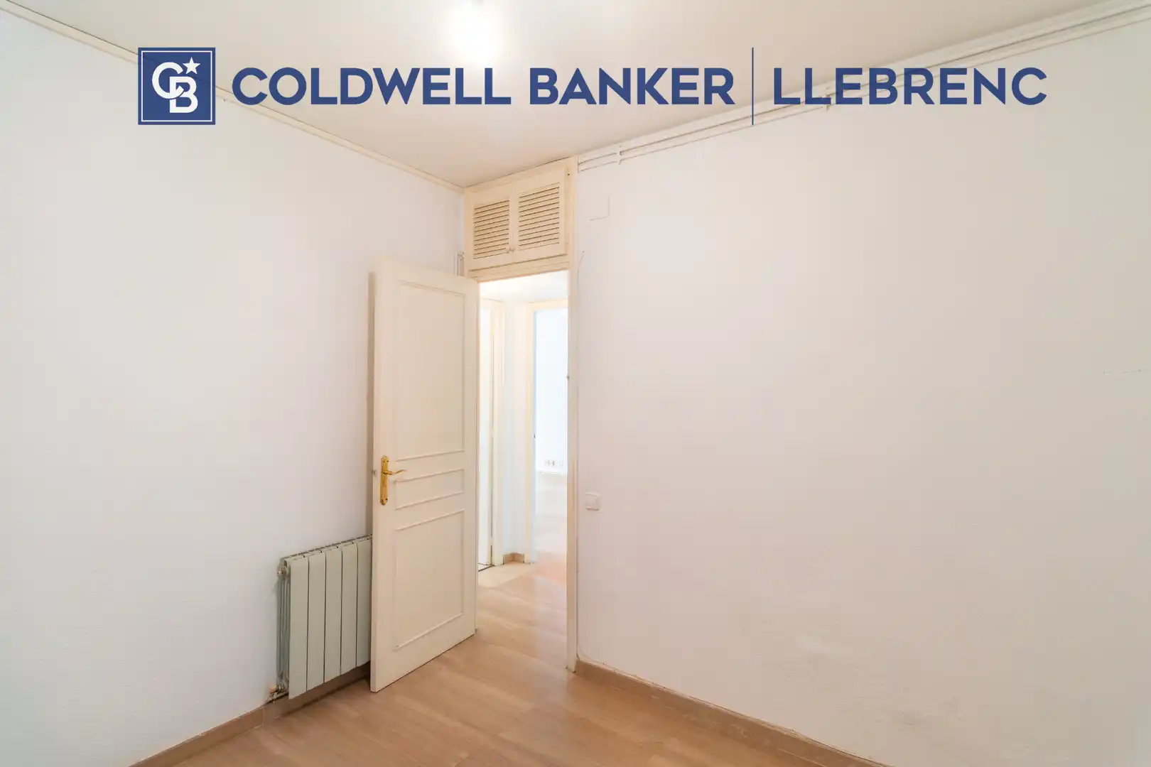 Flat for sale in Barcelona  with Air Conditioner, Heating and Parquet flooring