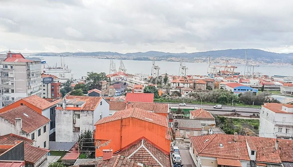 Exterior view of Apartment for sale in Vigo   with Heating