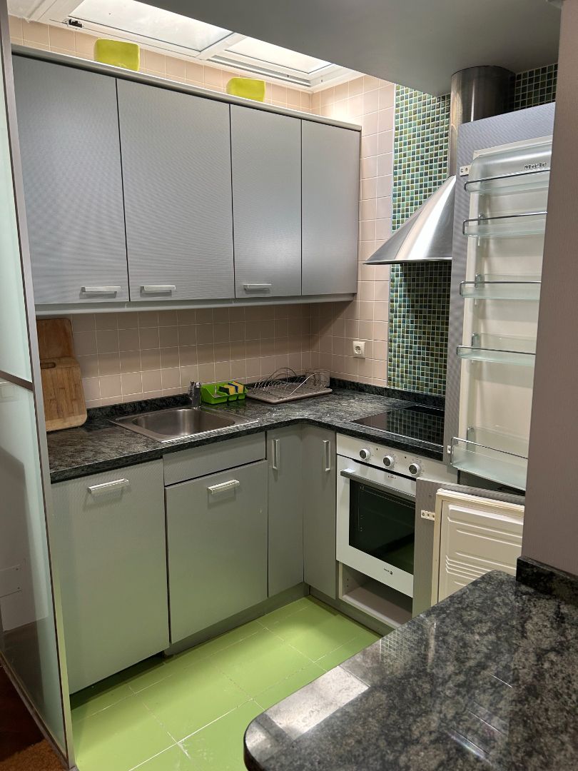 Cocina de Dúplex de alquiler en Vigo  con Calefacción y Amueblado