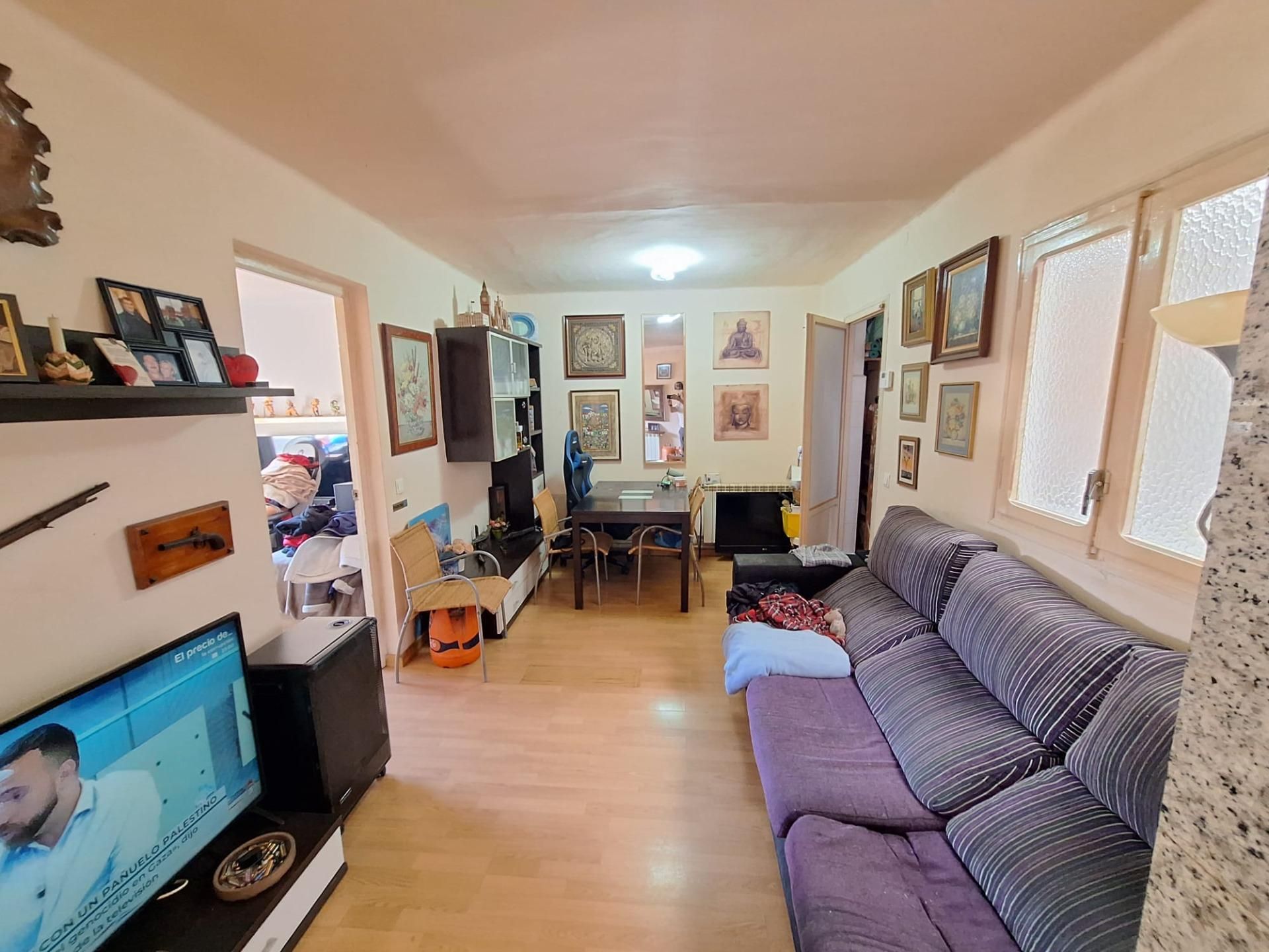 Sala d'estar de Pis en venda en Sabadell amb Parquet