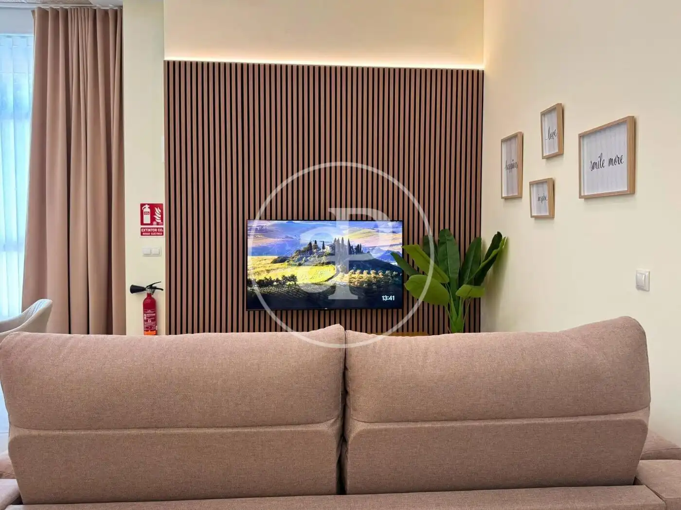 Sala d'estar de Loft de lloguer en Valencia amb Aire condicionat, Calefacció i Moblat