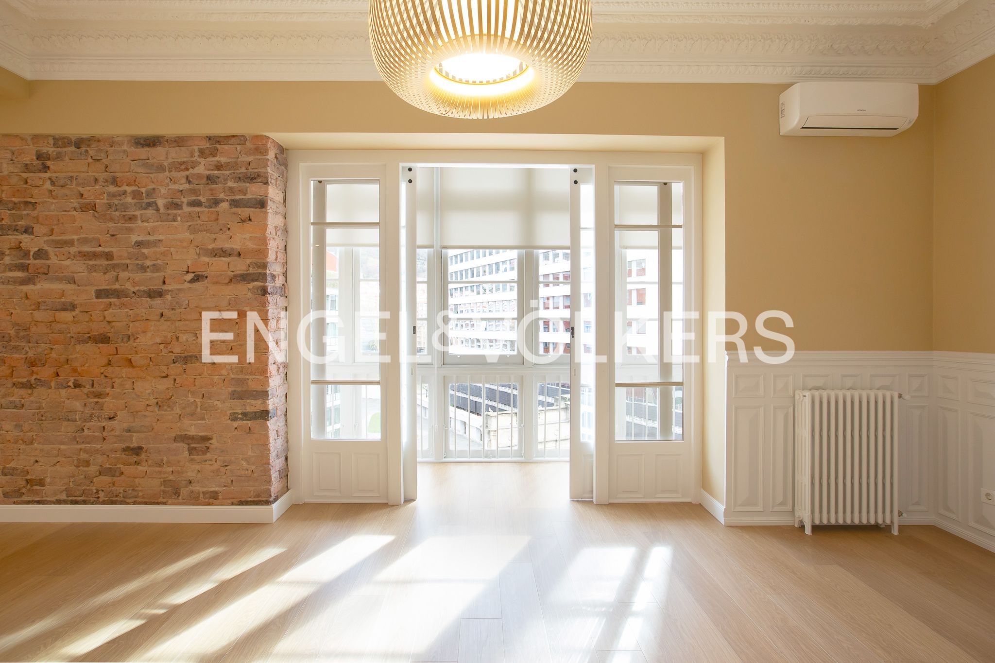 Apartment to rent in Bilbao   with Air Conditioner, Heating and Balcony