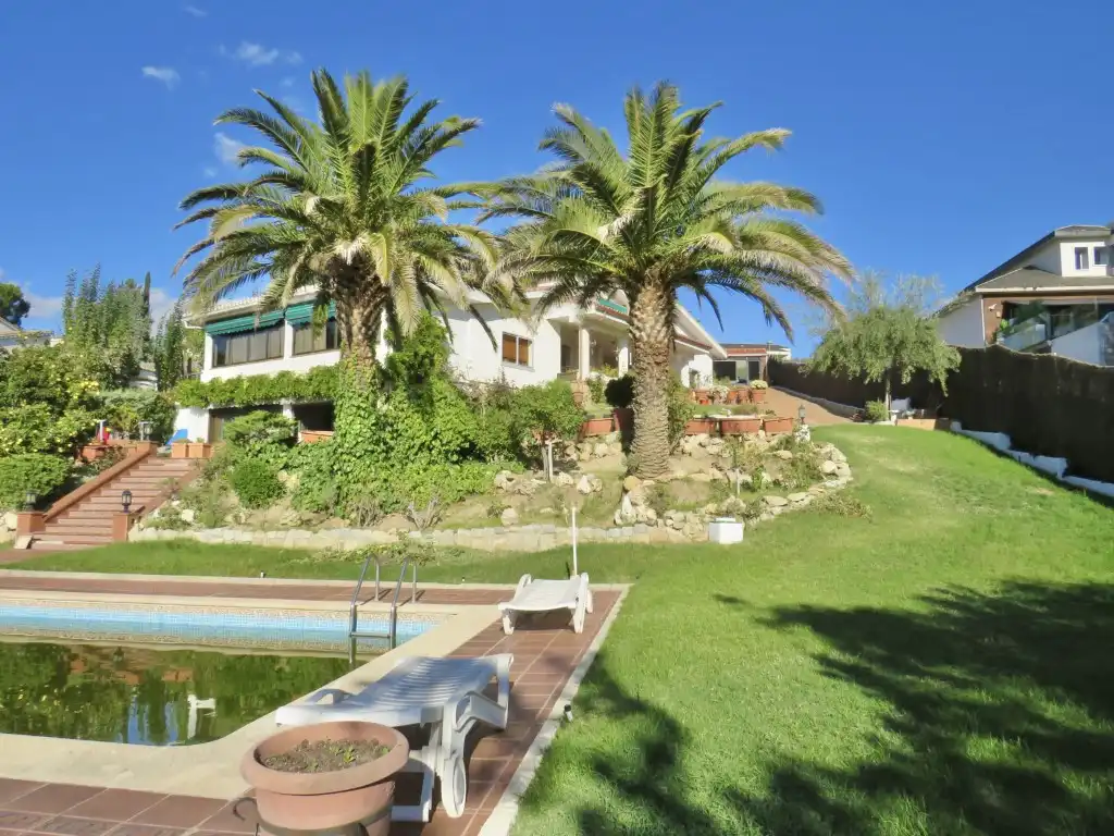 Garden of Houses for sale in Algete