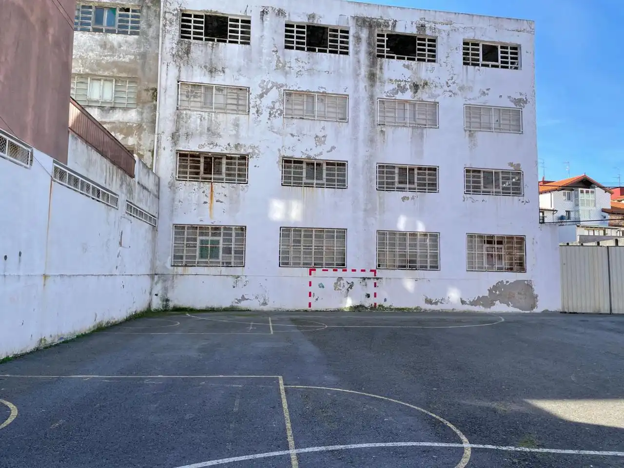 Gewerbefläche zum Verkauf in La Rúa, imagen 2