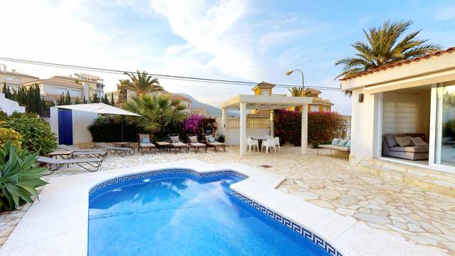 Casa-chalet en Alquiler en ORIOLA, 8 en Pueblo Acantilado - Lanuza