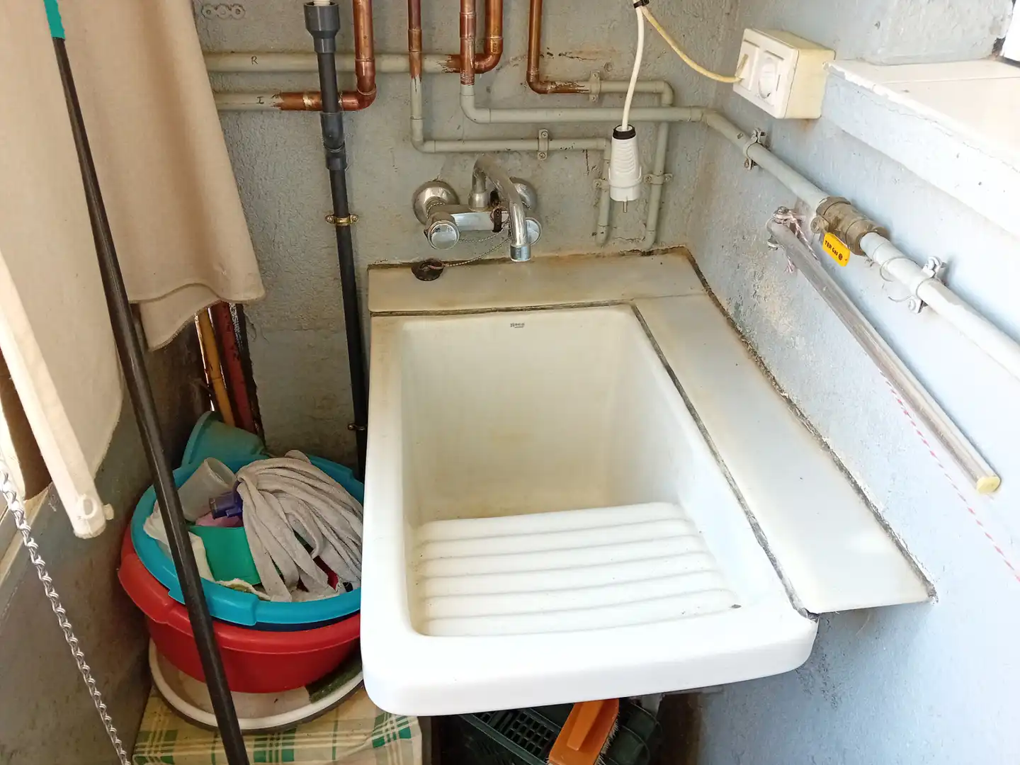 Piso en venta en Girona con Calefacción, Terraza y Amueblado