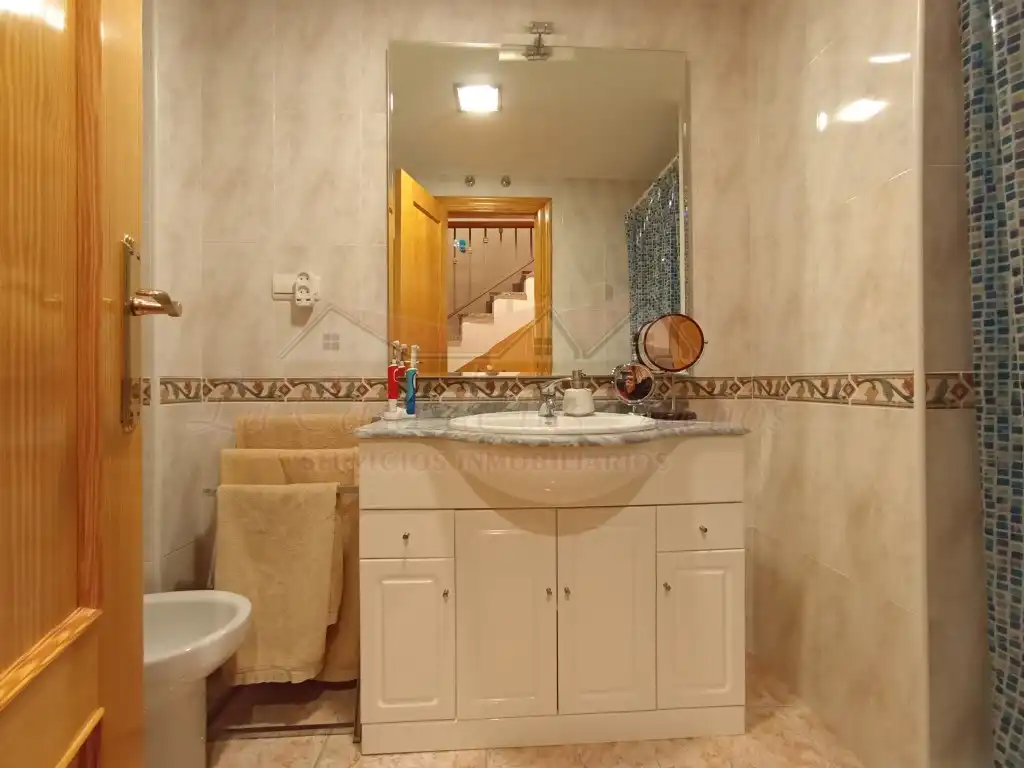 Badezimmer von Maisonette zum Verkauf in Elda