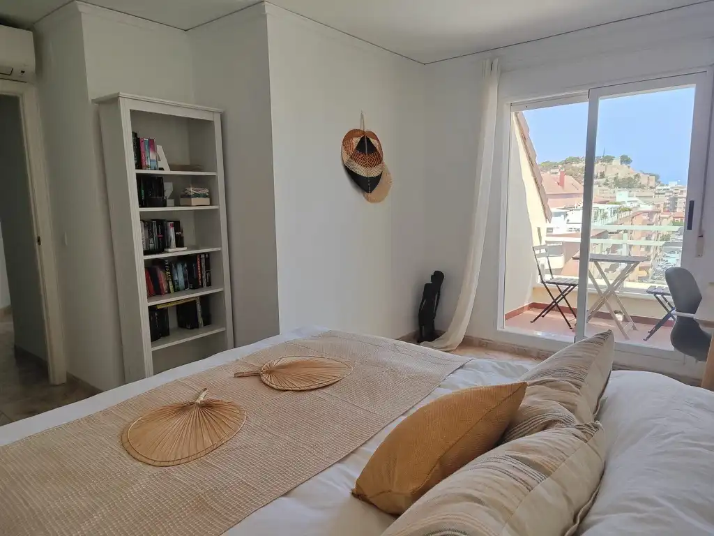 Habitación de Apartamento en venta en Dénia con Aire acondicionado
