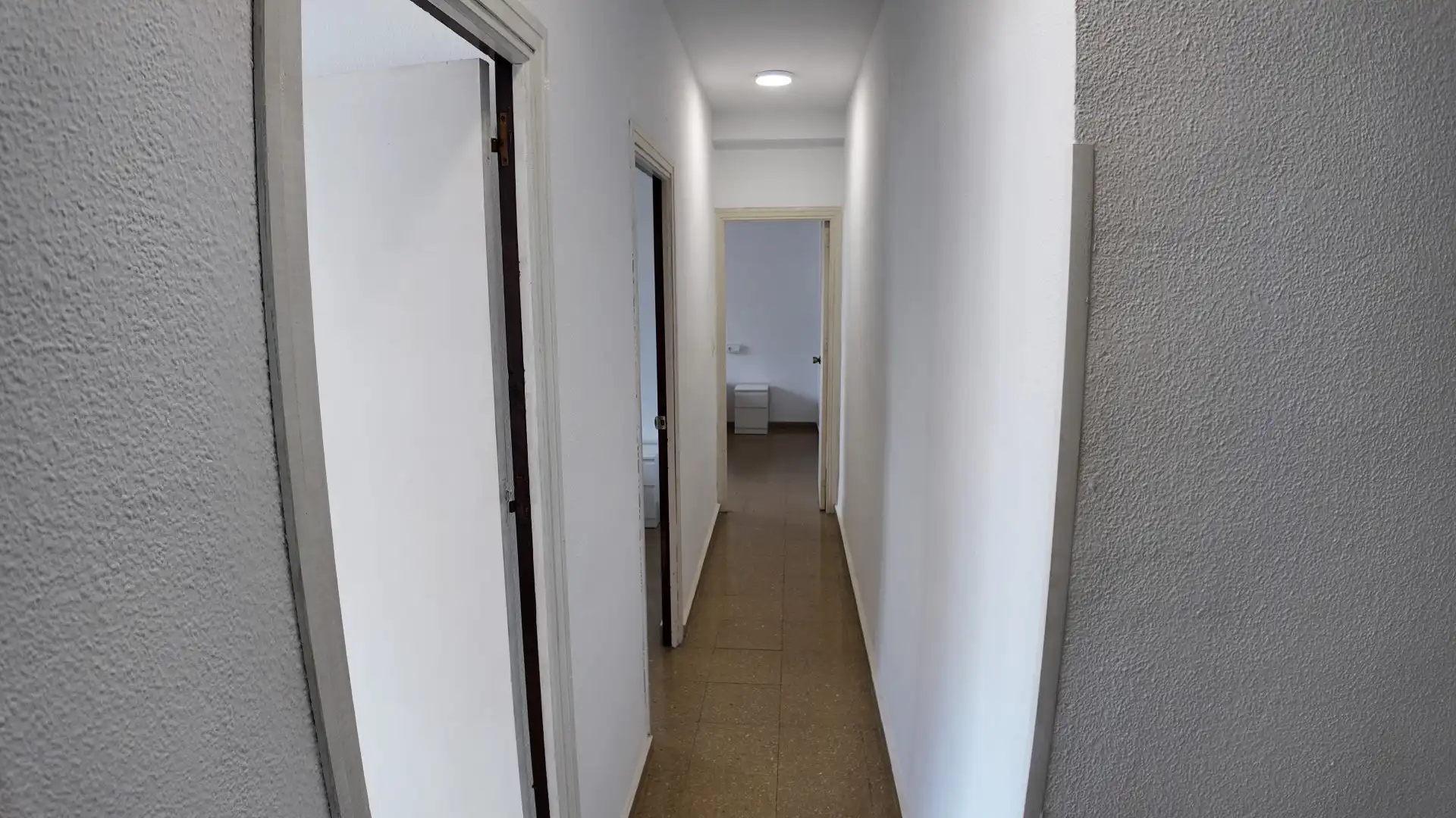 Wohnungen zum Verkauf in Marbella mit Klimaanlage, Terrasse und Möbliert