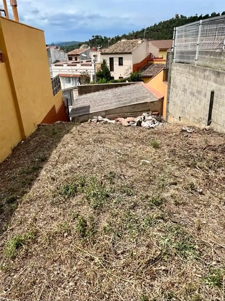 Wohnbaugrundstück zum Verkauf in Carrer Llatzaret 7, imagen 2