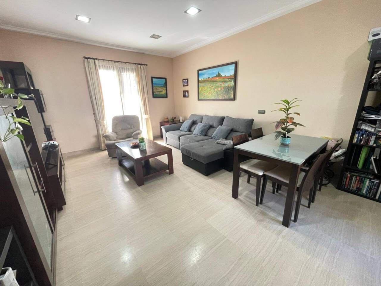 Living room of Attic for sale in Chiclana de la Frontera  with Air Conditioner, Terrace and Furnished
