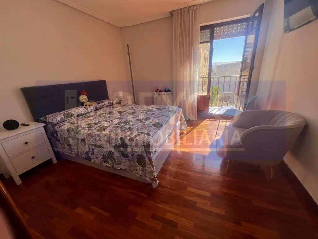 Piso con ascensor en venta en Calle Ventilla, imagen 9