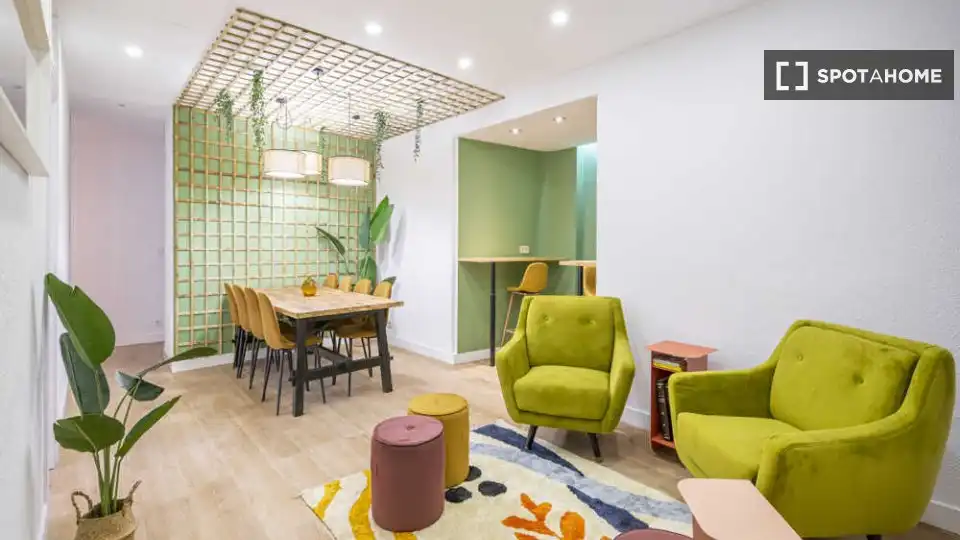 Dining room of Flat for share in Moncloa - Aravaca