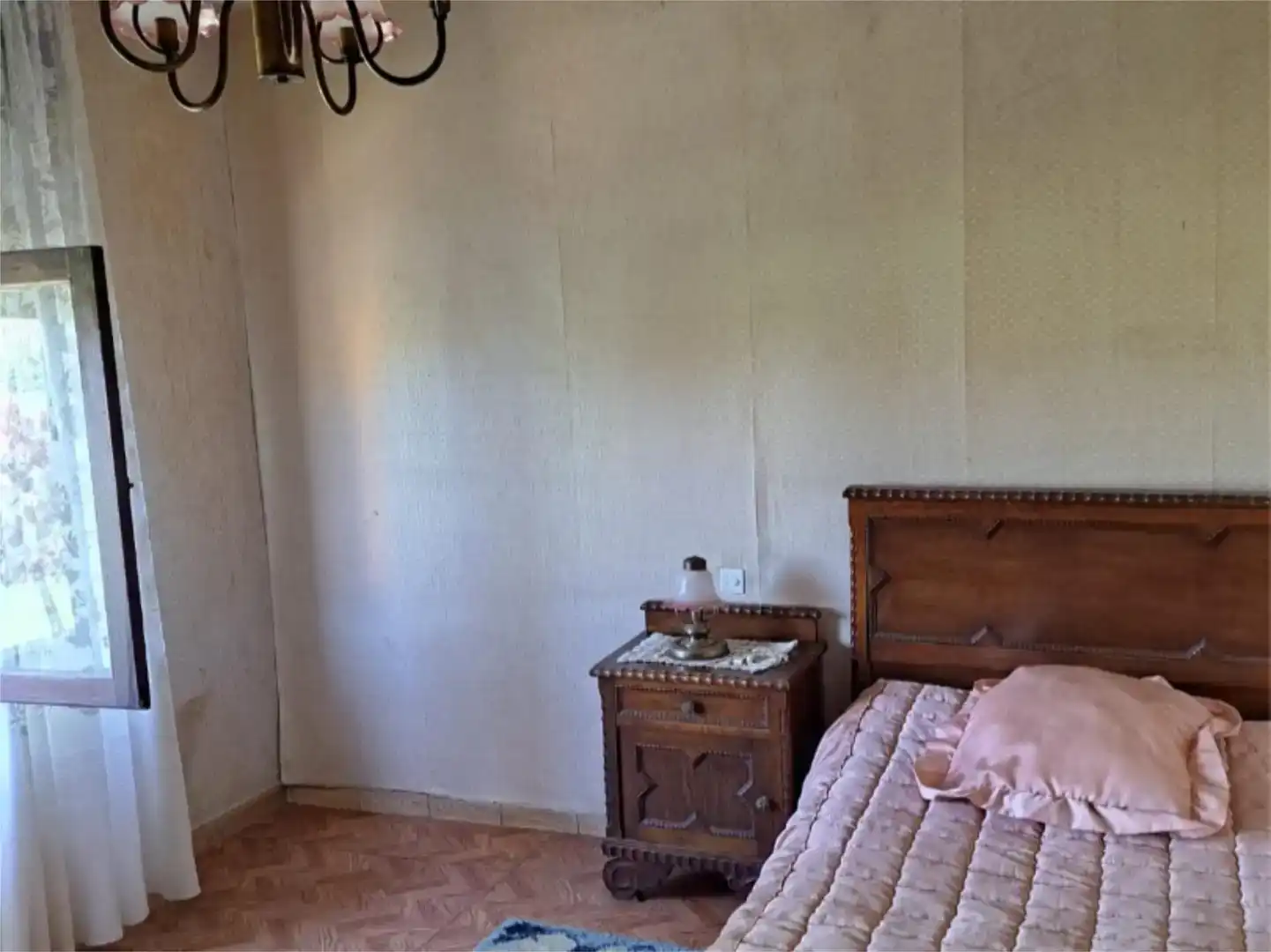 Habitación de Casa o chalet en venta en Siero con Balcón