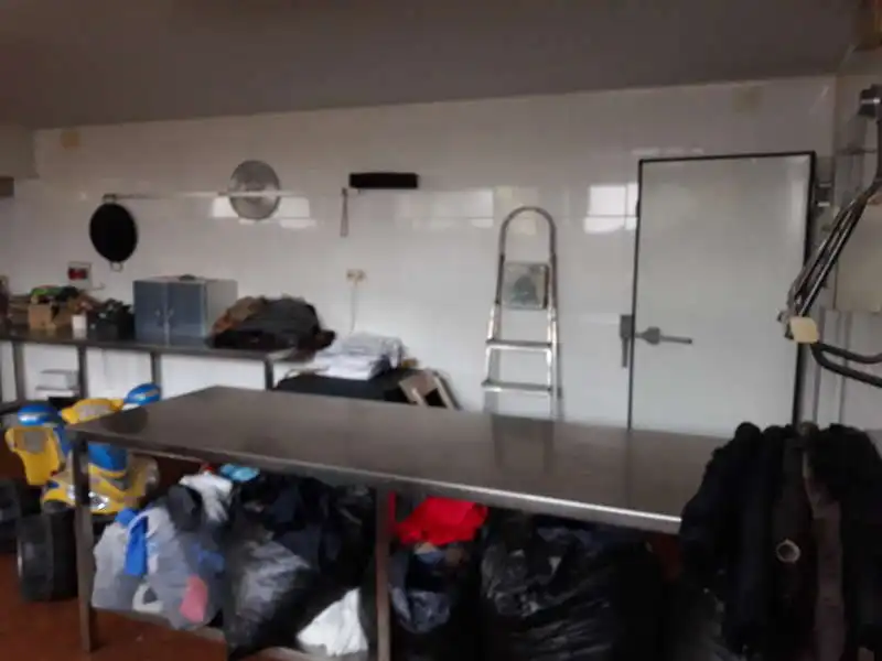 Kitchen of Buildings for sale in Baños de la Encina