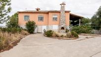 Vista exterior de Casa o xalet en venda en Noblejas amb Piscina