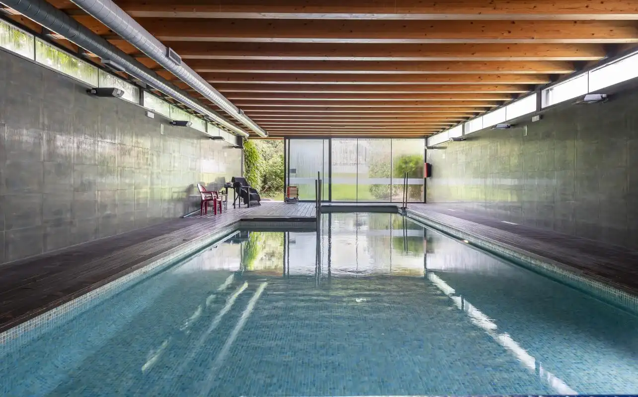 Piscina de Àtic en venda en Majadahonda amb Aire condicionat, Calefacció i Jardí privat