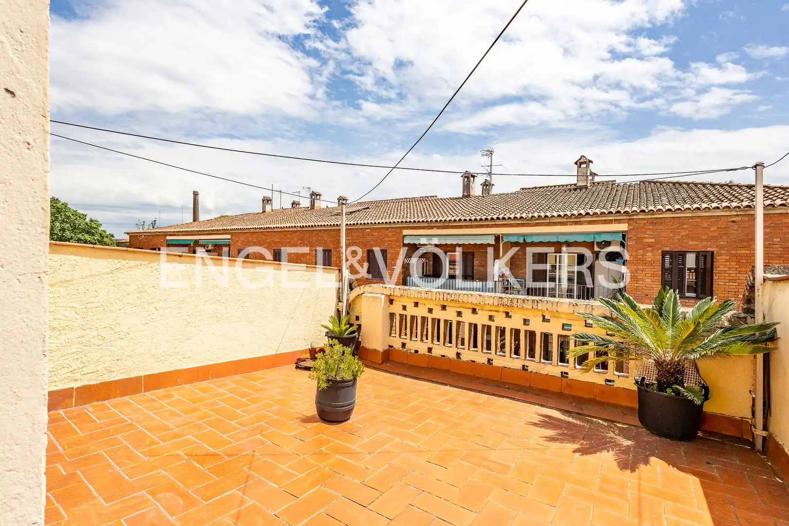 Terrassa de Casa o xalet en venda en Santa Coloma de Cervelló amb Aire condicionat, Calefacció i Jardí privat