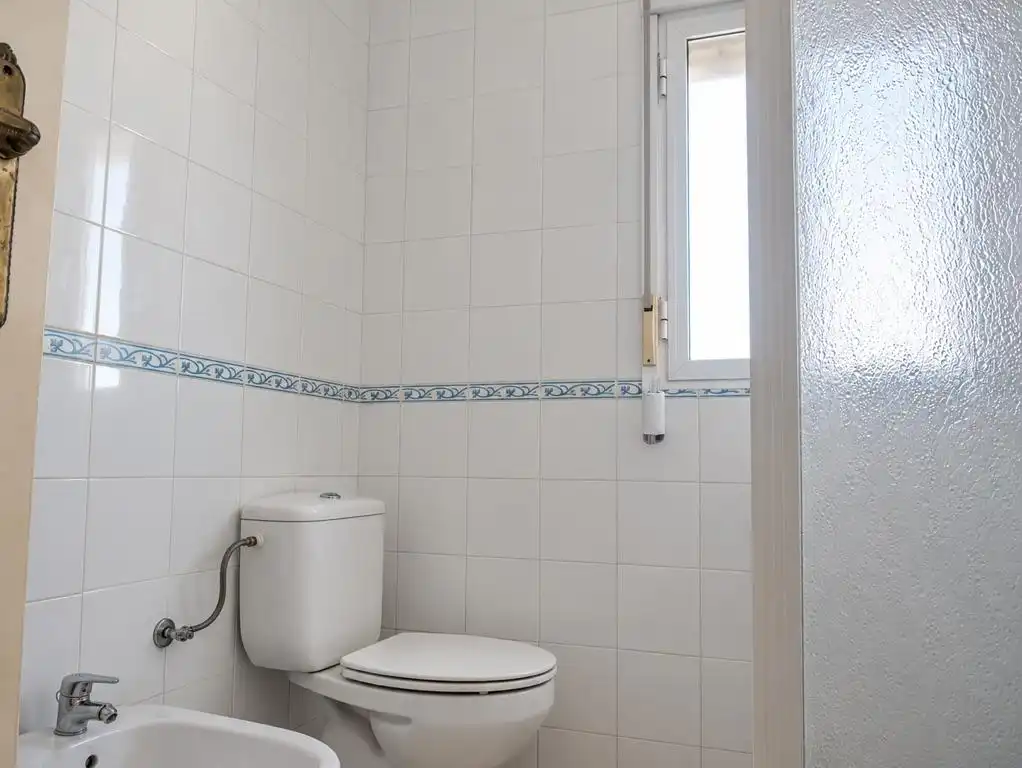 Baño de Apartamento en venta en La Antilla con Aire acondicionado, Terraza y Amueblado