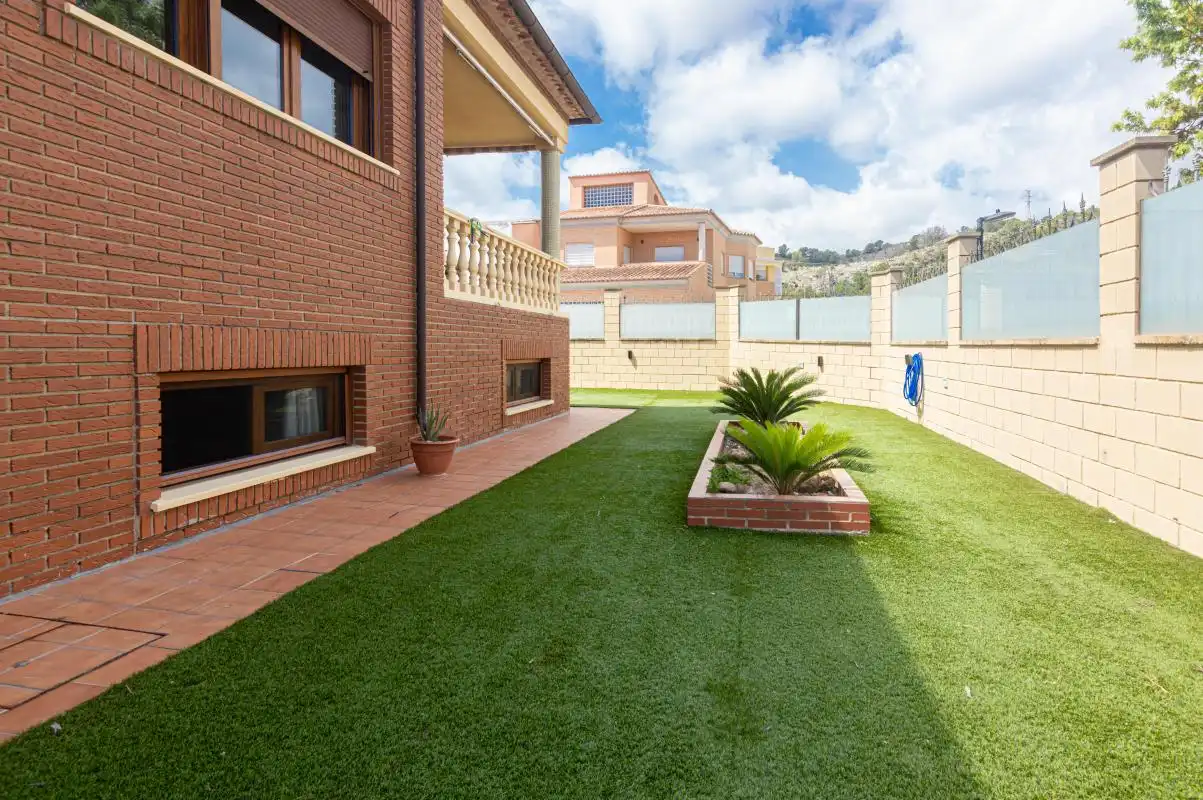 Casa o chalet en venta en Carrer Llarguer, Benirredrà
