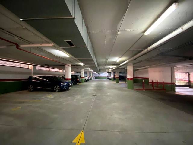 Garaje en Alquiler en Historiador Juan Manzano en Condequinto