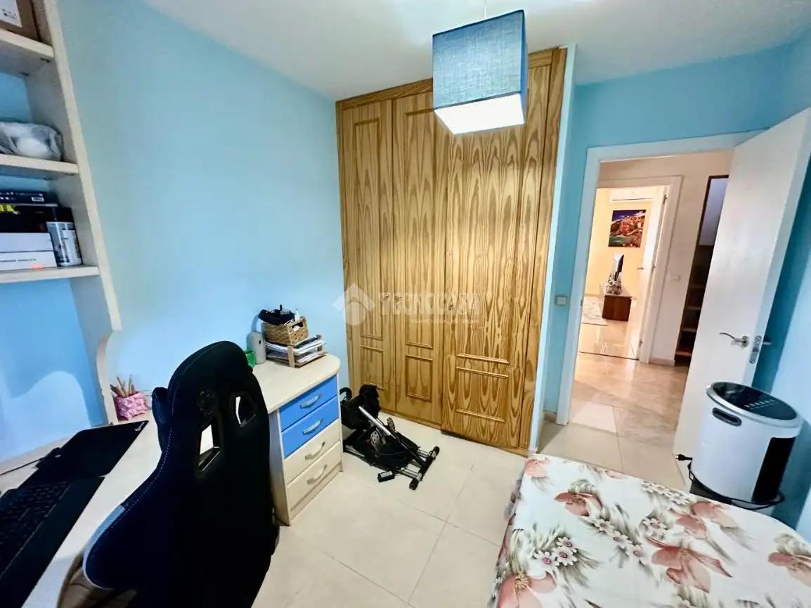 Dormitori de Casa o xalet en venda en Pioz amb Aire condicionat