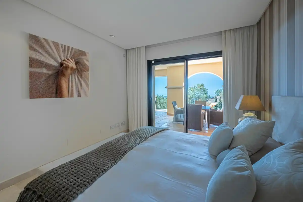 Piso con terraza en venta en Urbanizacion el Herrojo 2, imagen 18