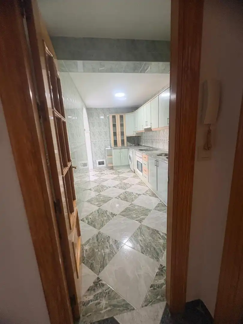 Küche von Wohnung zum Verkauf in Málaga mit Klimaanlage, Heizung und Terrasse