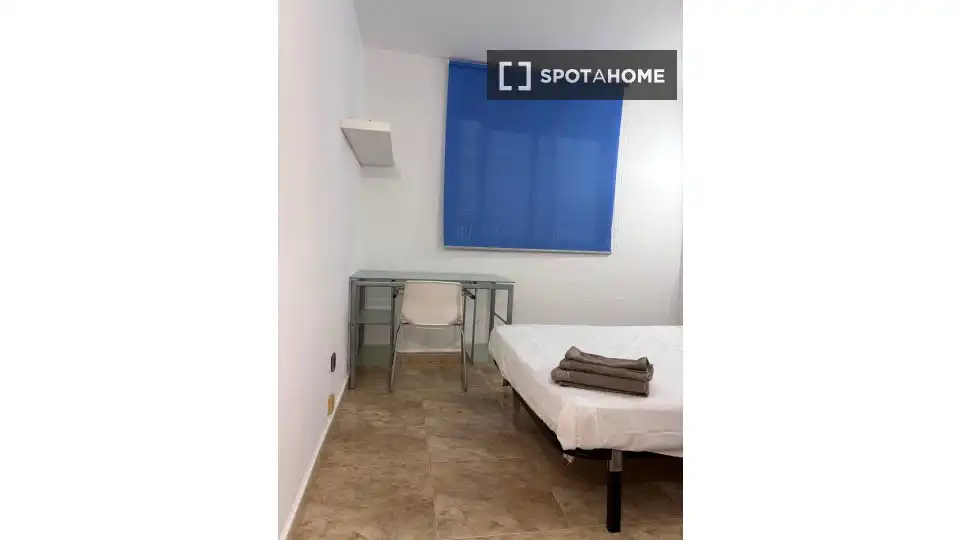 Bedroom of Flat for rent in Moncada  with Air Conditioner, Heating and Furnished