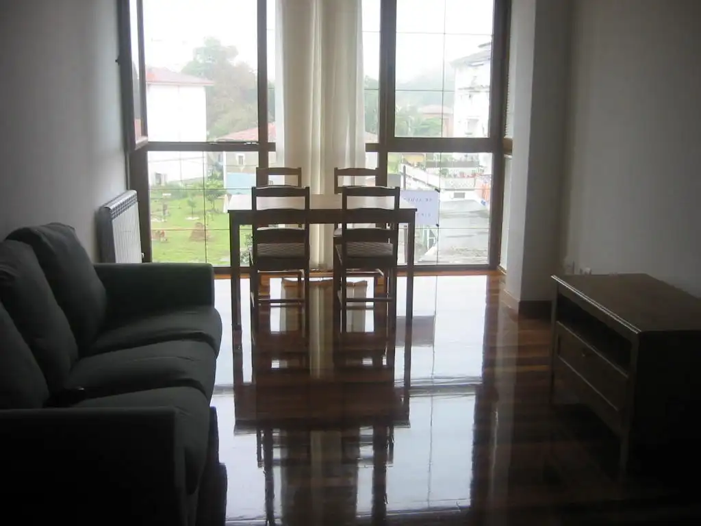 Flat with lift to rent in Voto