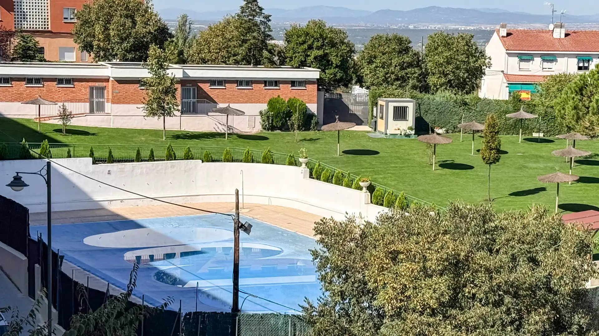 Appartamento con piscina in vendita a Calle de Valserrano, imagen 46