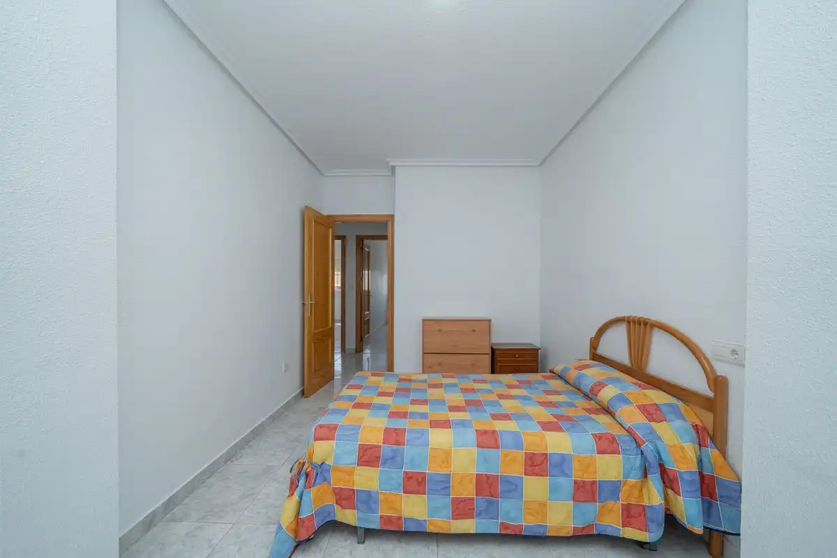 Habitación de Piso en venta en Orihuela con Calefacción y Trastero