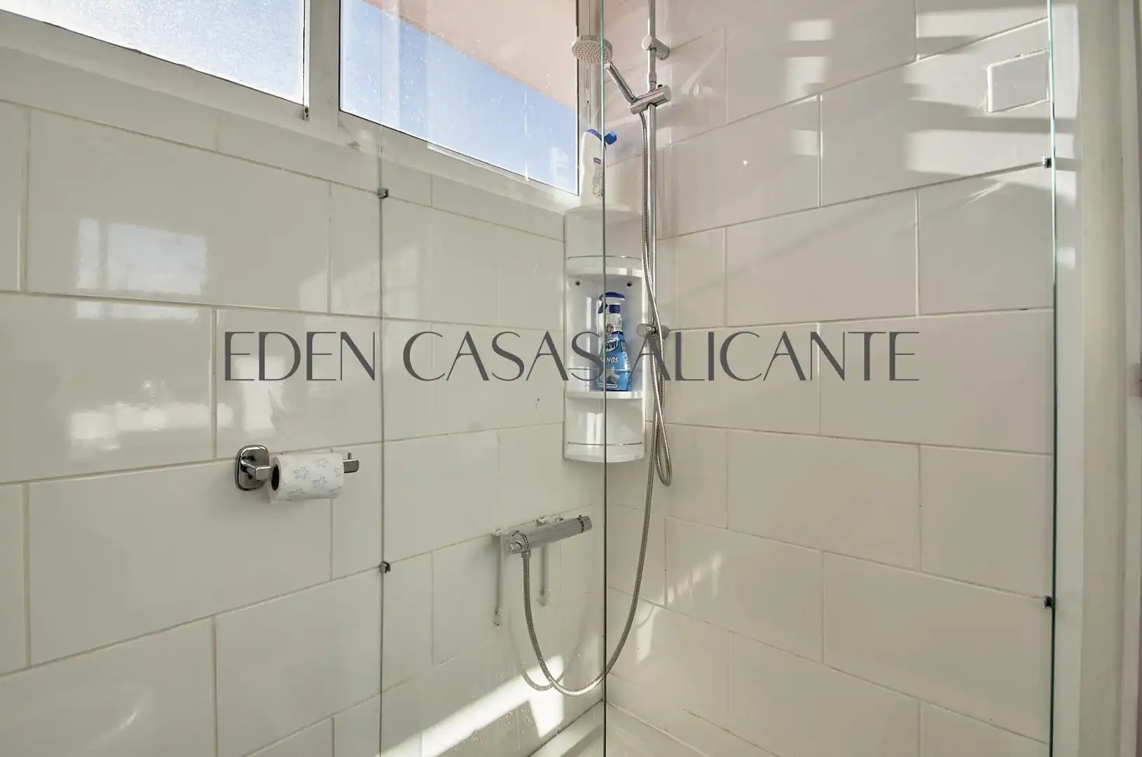 Baño de Piso en venta en El Campello con Aire acondicionado, Jardín privado y Terraza