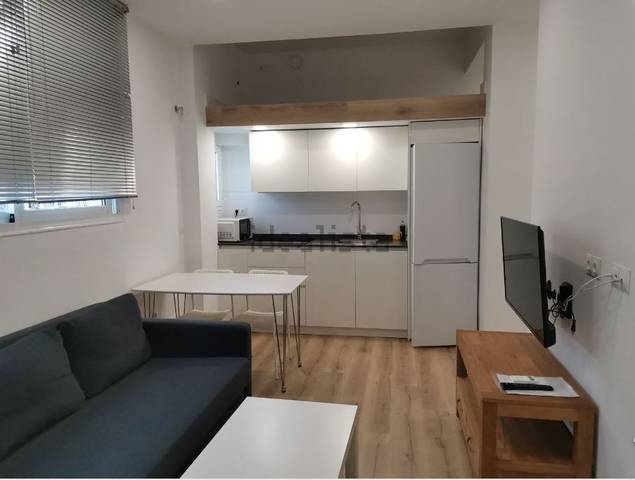 Piso en Alquiler en N/A en Aguadulce Sur