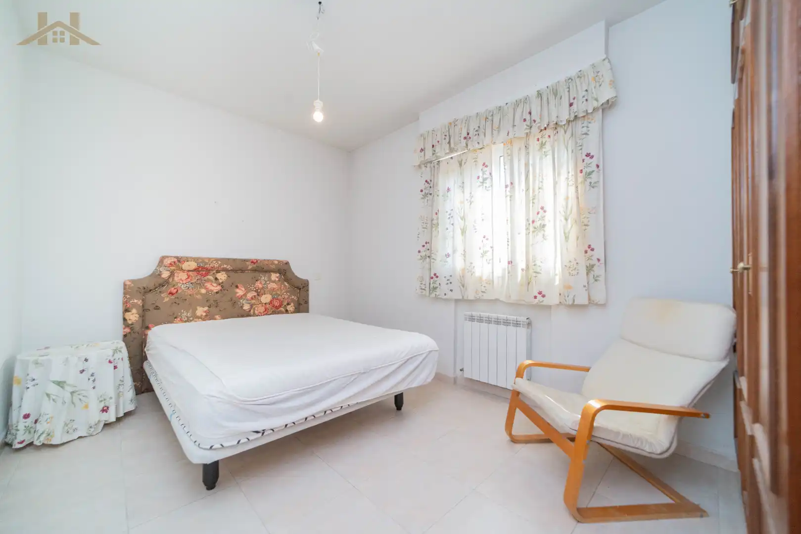 Bedroom of Detached homes for sale in Villanueva de la Cañada  with Heating, Private garden and Alarm