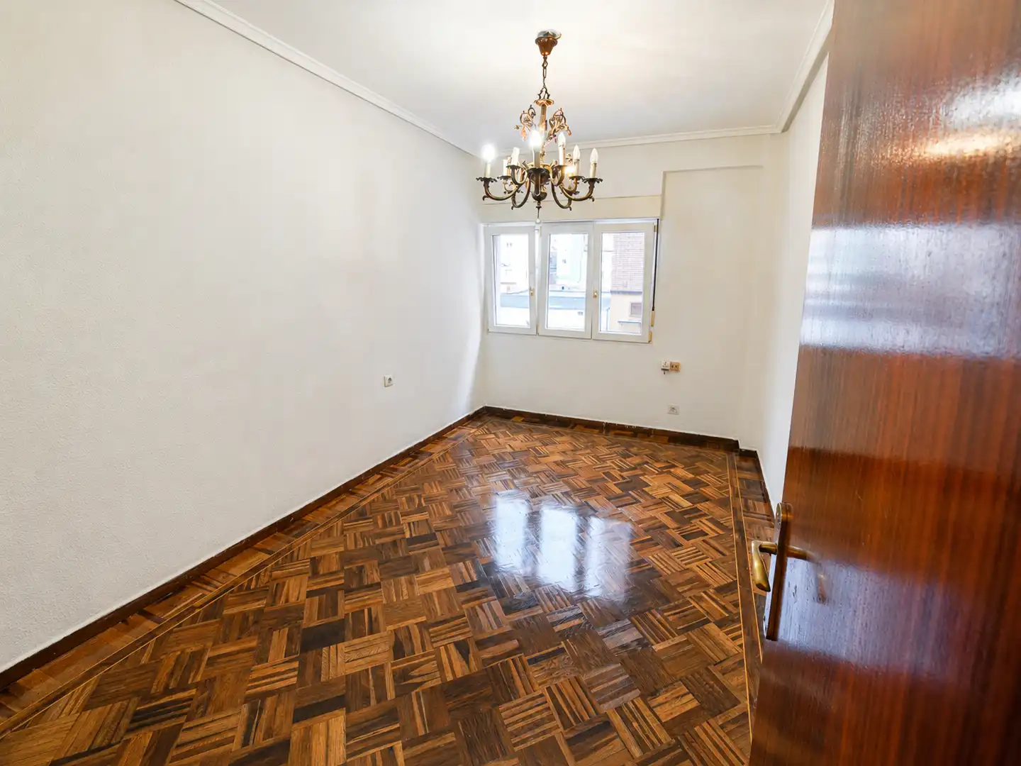Bedroom of Flat for sale in Avilés  with Heating, Parquet flooring and Washing machine