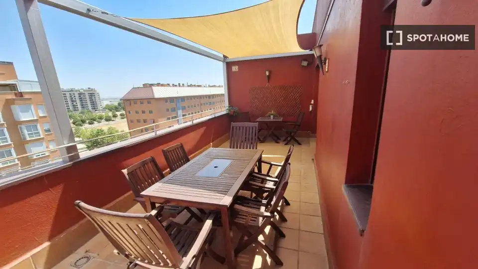 Habitació a Ensanche de Vallecas - La Gavia