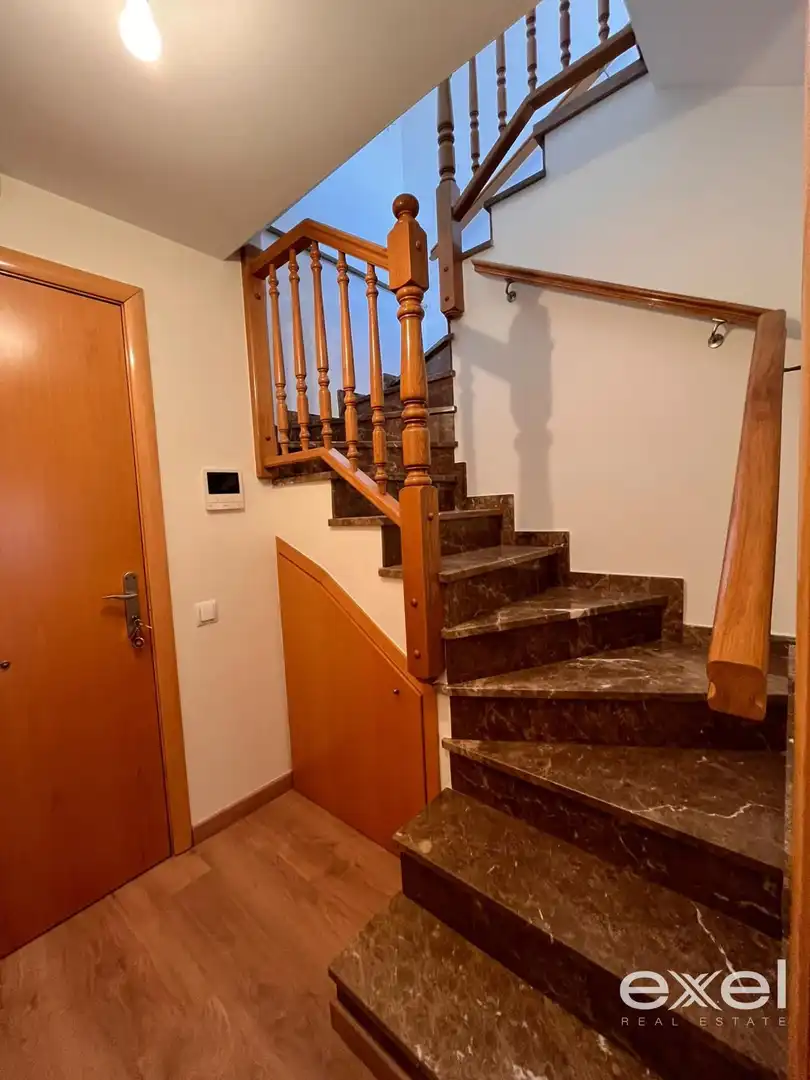 Penthouse with terrace for sale in Vinyets - Molí Vell, imagen 2