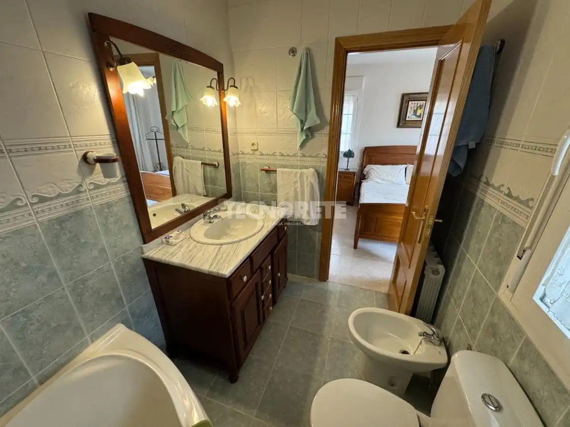 Casa aparellada amb terrassa en venda a Yunquera de Henares, imagen 39