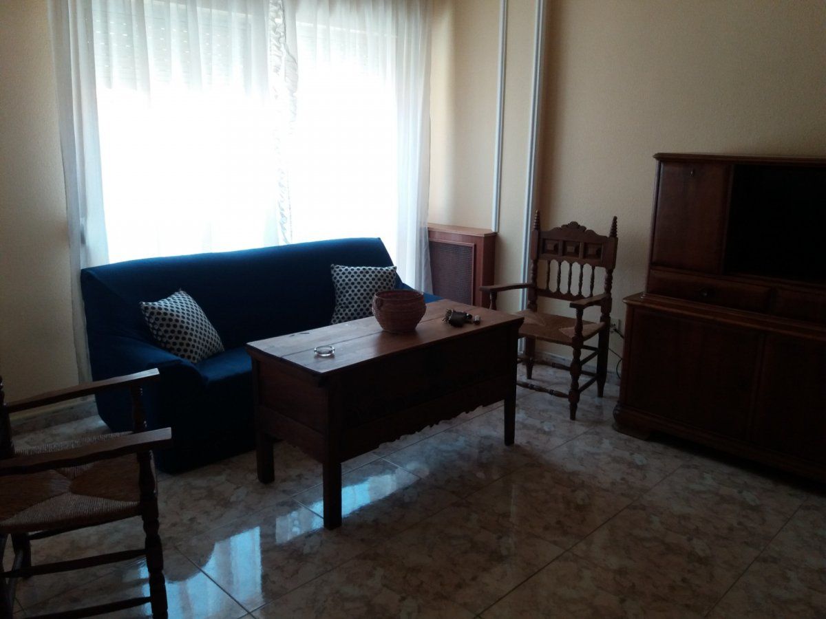 Living room of Flat for rent in Cáceres Capital  with Furnished