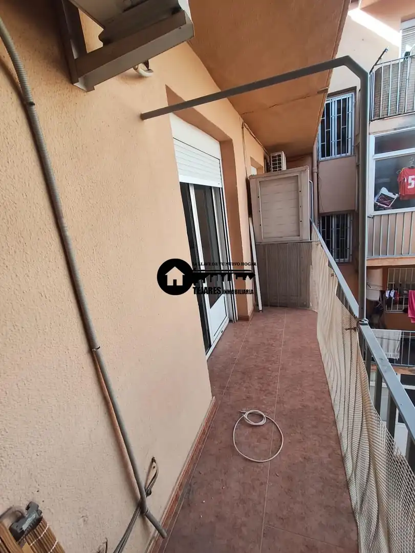 Wohnung zur Miete in Ensanche - Franciscanos