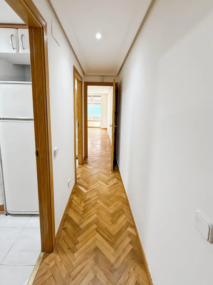 Wohnung zur Miete in Calle de Pinos Baja, Valdeacederas