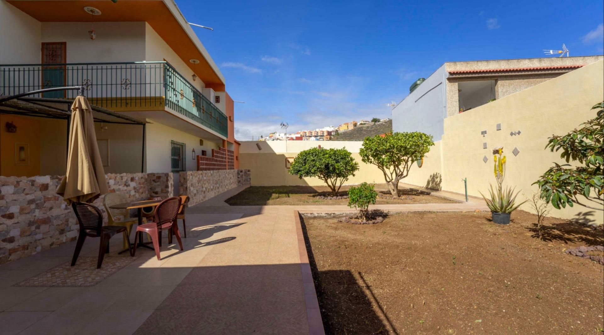 Casa o chalet de alquiler en Calle FRANCO MEDINA, La Cuesta -Finca España