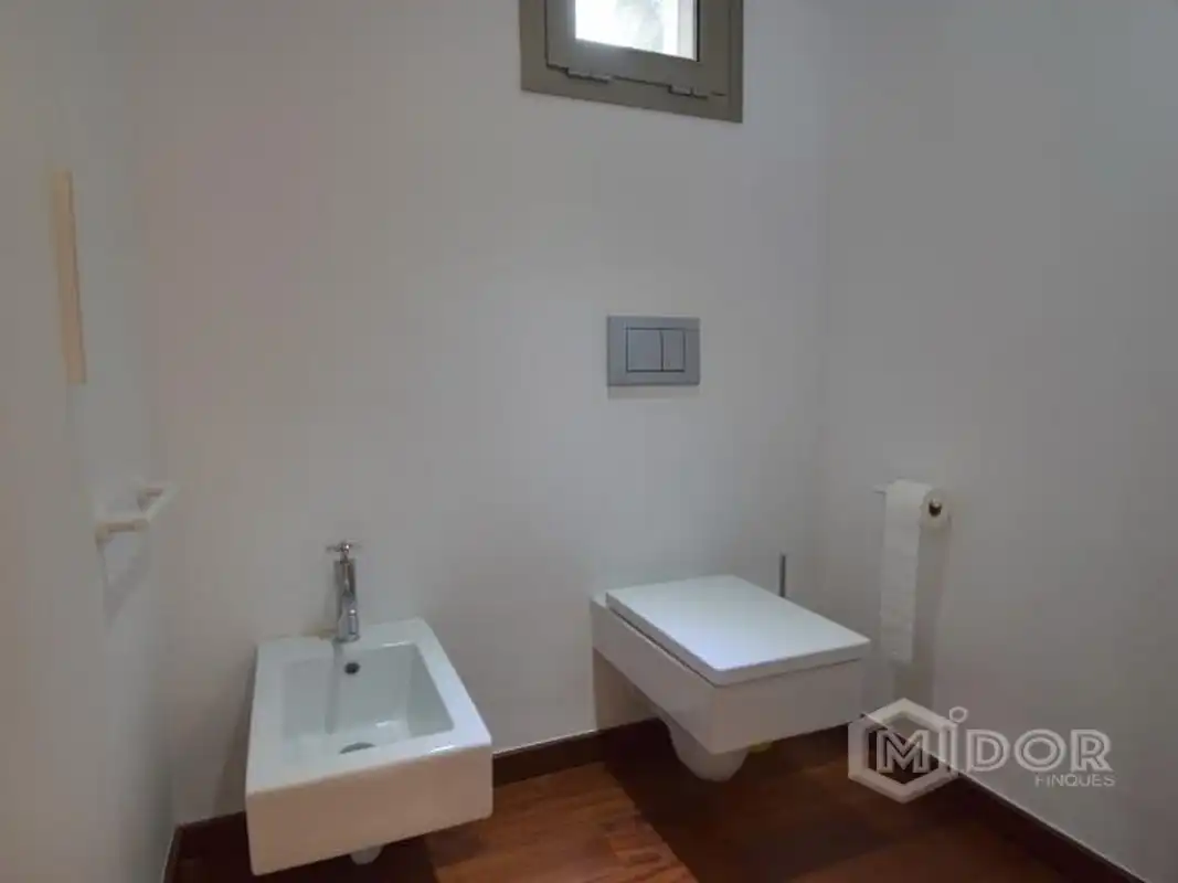 Bany de Casa o xalet en venda en Sant Feliu de Guíxols amb Aire condicionat, Calefacció i Jardí privat