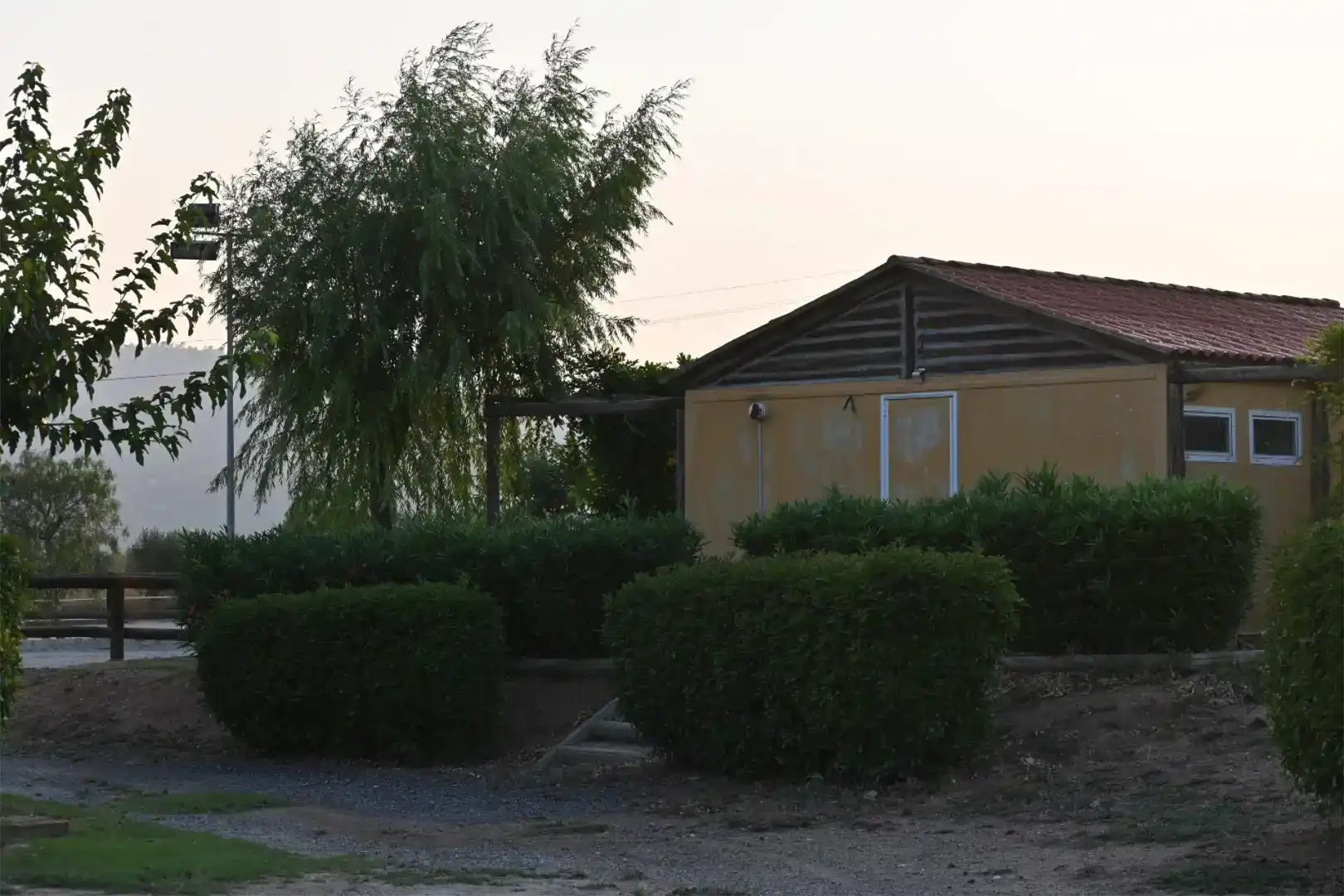 Vista exterior de Finca rústica en venda en Piera amb Aire condicionat i Piscina