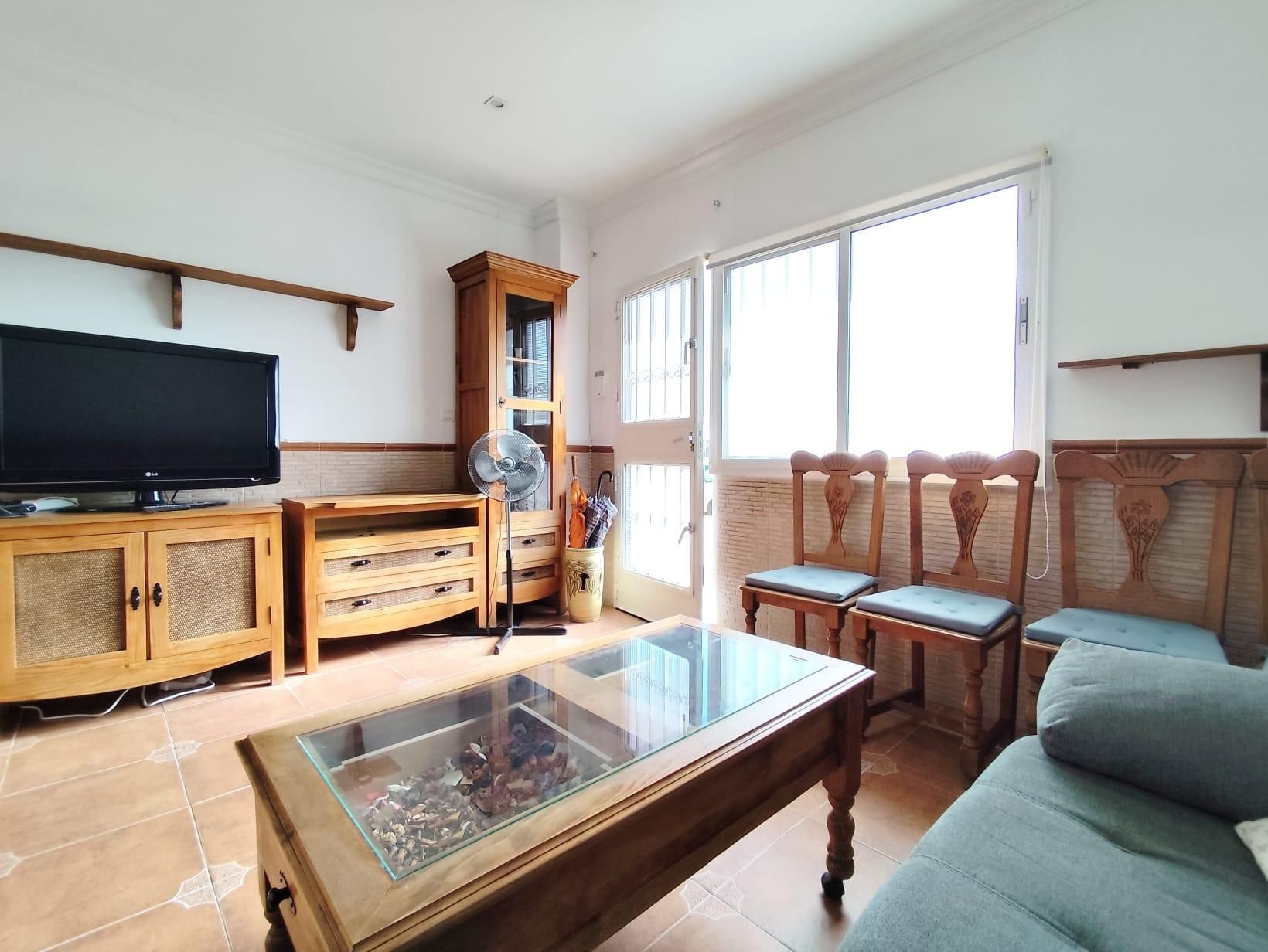 Living room of Apartment to rent in Torremolinos  with Community pool