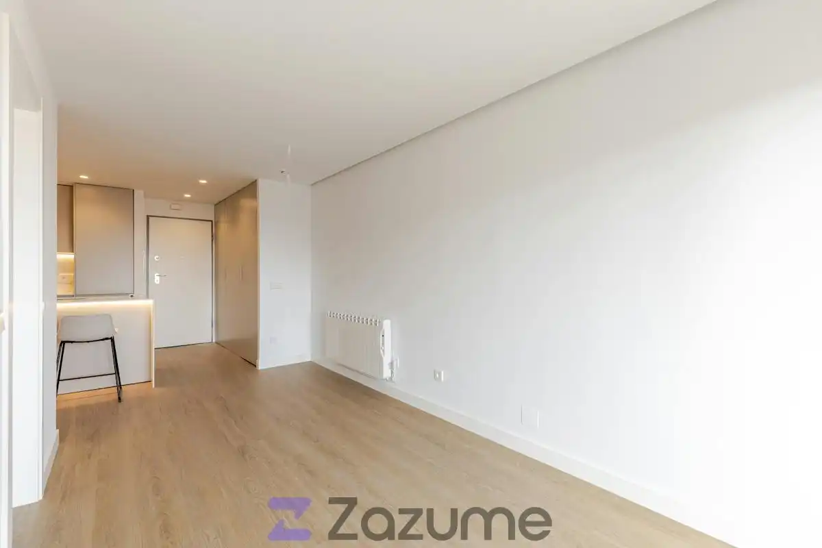 Flat with terrace to rent in Calle de Martínez Izquierdo, imagen 2