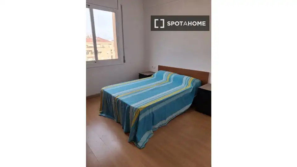 Dormitori de Apartament per a compartir en Sant Martí
